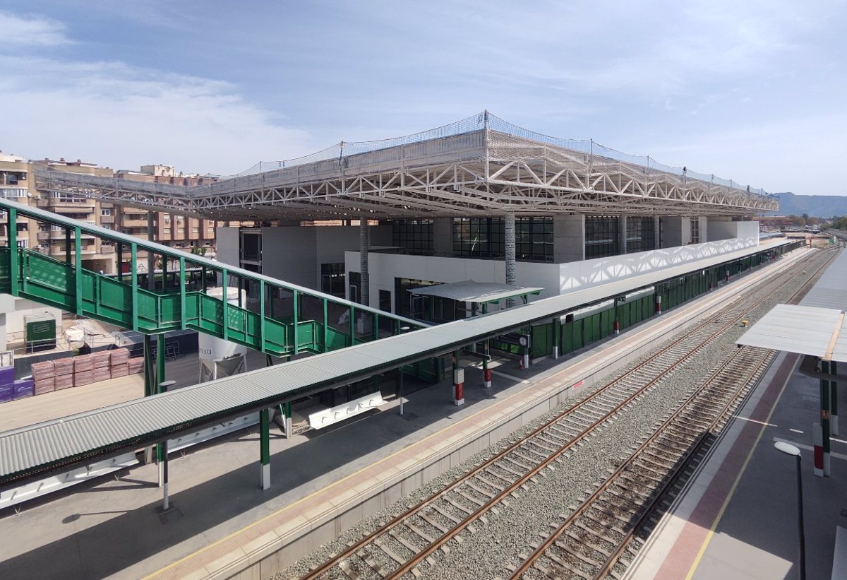Transportes adjudica por 16,4 millones los últimos trabajos para culminar la nueva estación de Murcia del Carmen