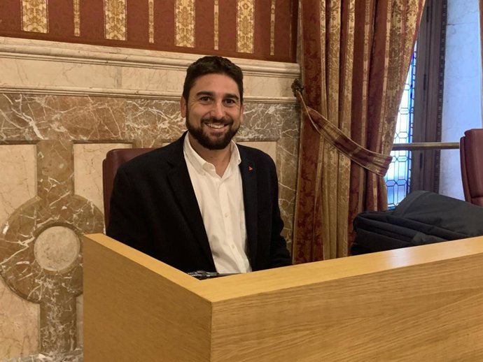 El concejal de Izquierda Unida en el Ayuntamiento de Sevilla, Ismael Sánchez.