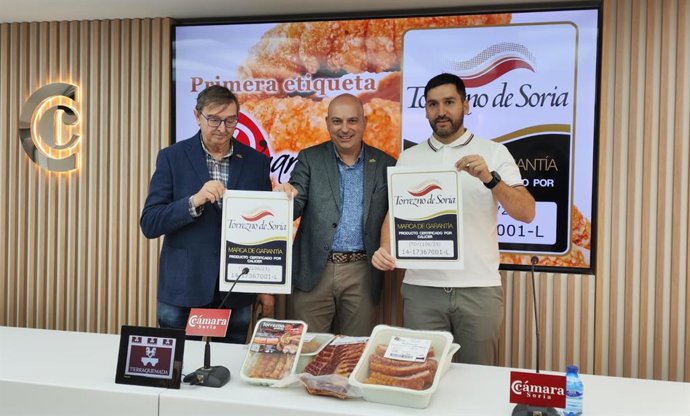 Samuel Moreno, Juanjo Delgado Y Pablo Romero Presentan La Nueva Empresa De Torrezno De Soria
