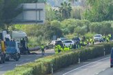 Foto: Alta hospitalaria para otro de los guardias civiles heridos en el accidente mortal de la AP-4 en Los Palacios (Sevilla)