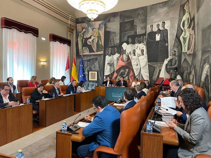 Pleno en la Diputación de Ciudad Real