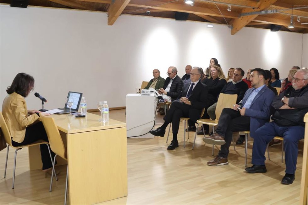 El Ayuntamiento de Alcalá de Guadaíra modernizará el aparcamiento de San Francisco.