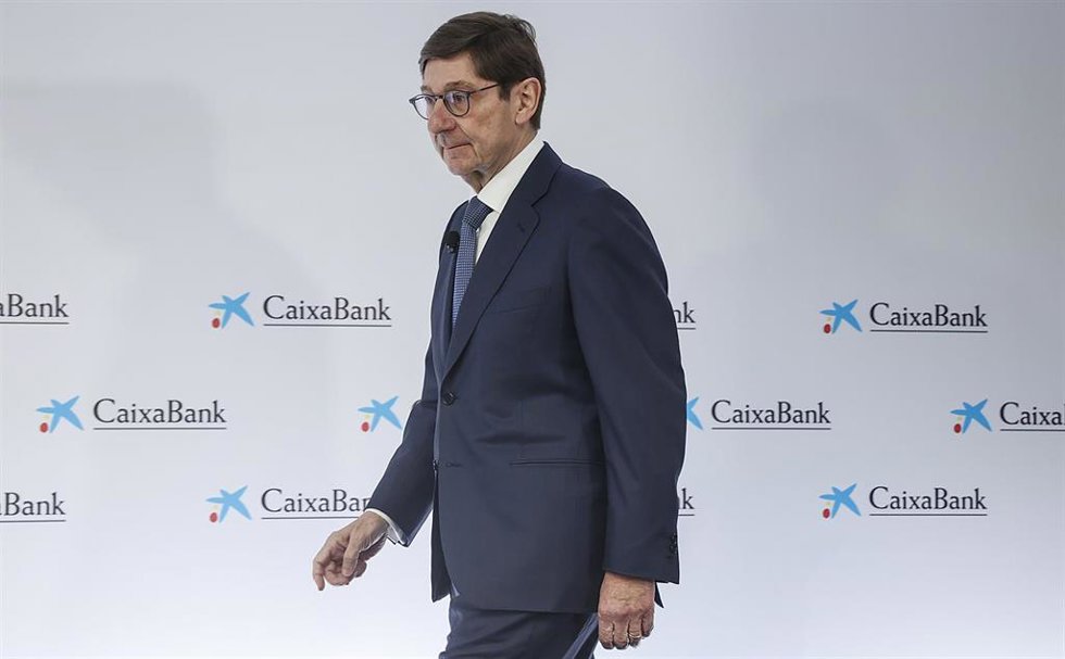Archivo - El presidente de CaixaBank, José Ignacio Goirigolzarri, durante la presentación de los resultados de CaixaBank correspondientes al ejercicio de 2023, a 2 de febrero de 2024, en Valencia, Comunidad Valenciana (España).