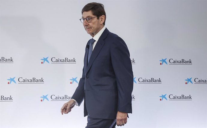 Archivo - El presidente de CaixaBank, José Ignacio Goirigolzarri, durante la presentación de los resultados de CaixaBank correspondientes al ejercicio de 2023, a 2 de febrero de 2024, en Valencia, Comunidad Valenciana (España). 
