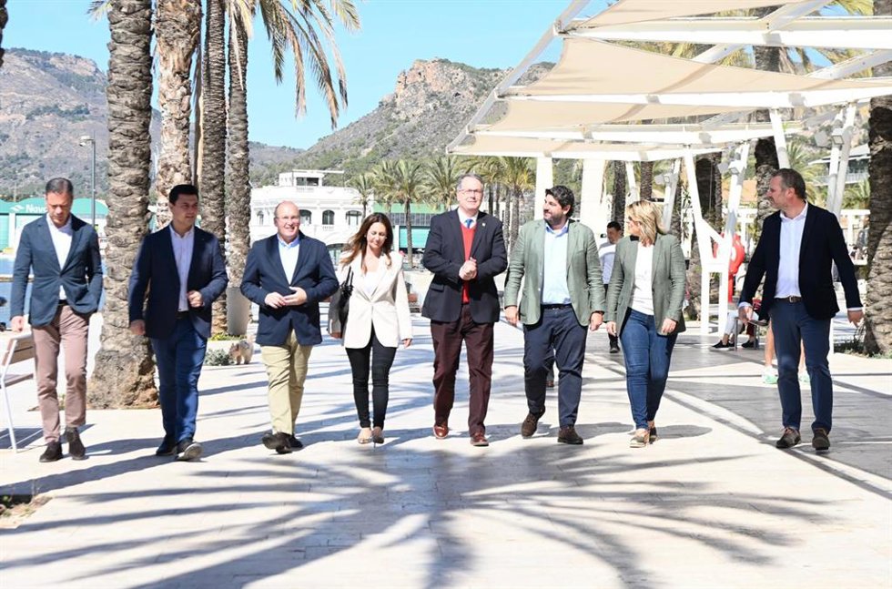 Los responsables del PP pasean por Cartagena, lugar en el que se ha desarrollado la reunión interparlamentaria