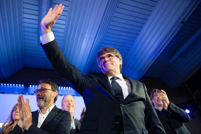 El expresidente de la Generalitat de Catalunya y candidato de Junts a las elecciones catalanas, Carles Puigdemont.