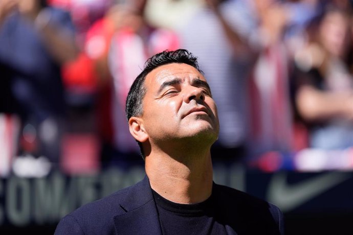 Michel Sanchez, head coach of Girona FC, looks on during the Spanish League, LaLiga EA Sports, football match played between Atletico de Madrid and Girona FC at Civitas Metropolitano stadium on April 13, 2024 in Madrid, Spain.