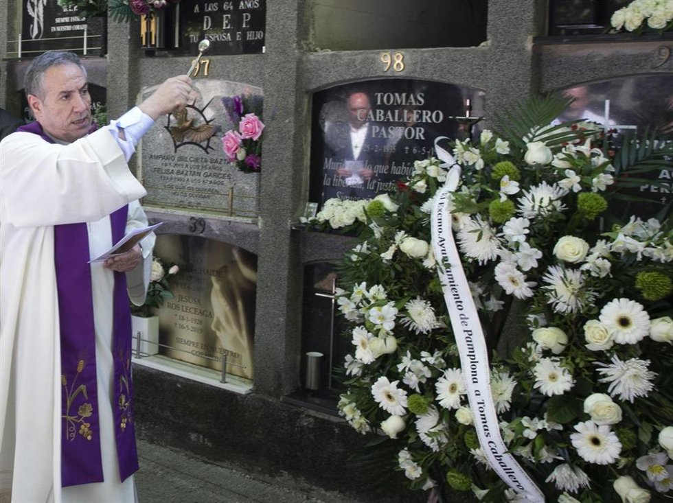 Homenaje en recuerdo del concejal Tomás Caballero