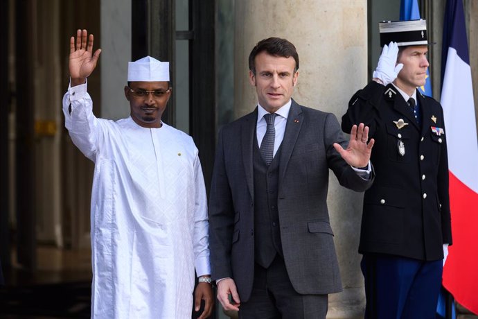 Archivo - February 6, 2023, Paris, Ile-de-France (region, France: The President of the Republic, Emmanuel Macron, received the Transitional President of the Republic of Chad, Mr Mahamat Idriss Deby Itno, at the Elysee Palace in Paris on 6 February 2023