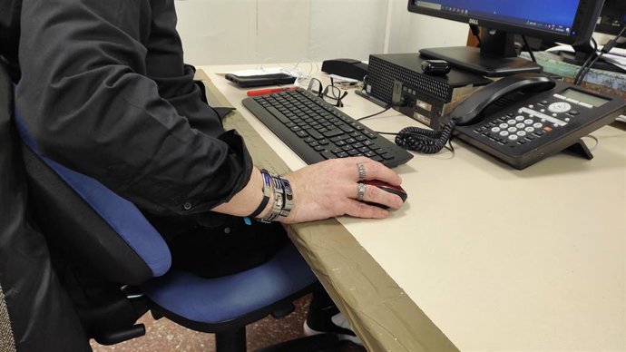 Codo de tenista o 'Síndrome del Ratón', ya que la segunda causa más frecuente de esta dolencia es el uso del ratón