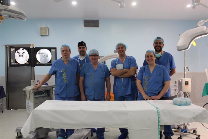 Profesionales del servicio de Traumatología y Cirugía Ortopédica de la Gerencia de Atención Integrada de Albacete.