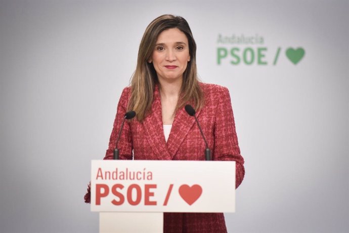 Archivo - La portavoz y secretaria de Políticas del Bienestar Social del PSOE-A, María Márquez, en una foto de archivo.