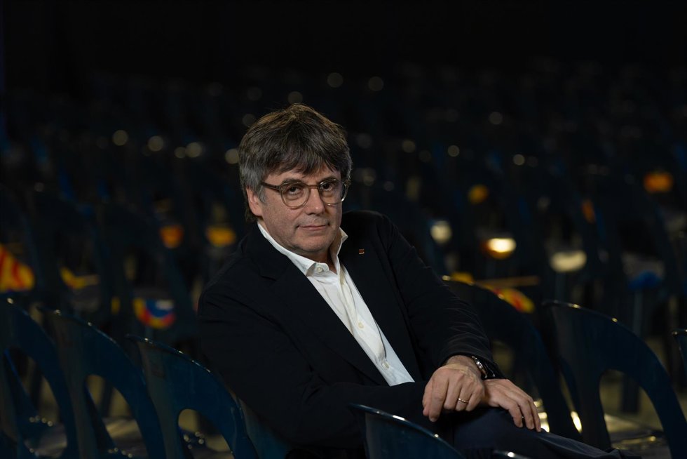 El expresidente de la Generalitat de Catalunya y candidato de Junts a las elecciones catalanas, Carles Puigdemont.