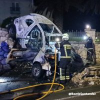Fallece una persona y otra resulta herida grave tras incendiarse su coche en Liencres