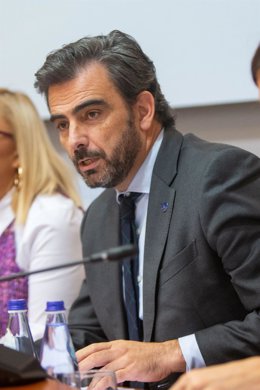 Archivo - O Vicepresidente Primeiro E Conselleiro De Presidencia, Xustiza E Deportes, Diego Calvo, Comparecer¡ Na Comisin 3Â, De Economa, Facenda E Orzamentos, Para Explicar As Contas Do Seu Departamento Para 2024. Foto Xo¡N Crespo