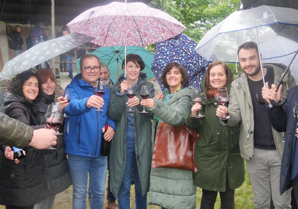 La portavoz nacional del BNG, Ana Pontón, participa en la Feira do Viño de Vilachá, en A Pobra do Brollón (Lugo).