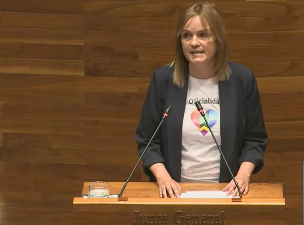 Archivo - La diputada del Grupo Mixto-Podemos Covadonga Tomé
