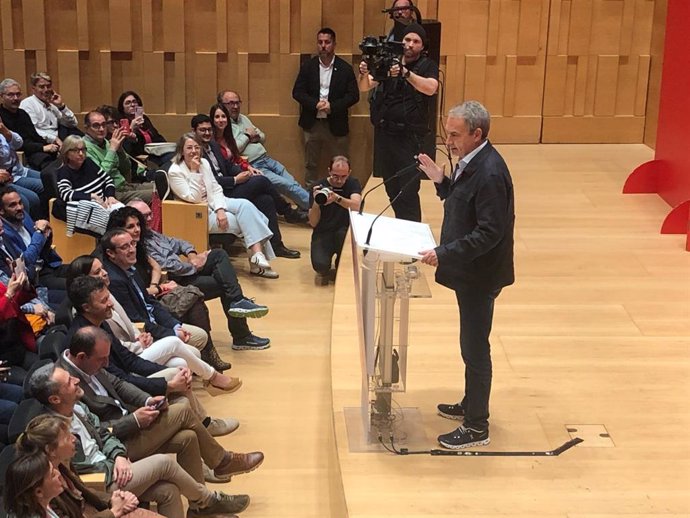 L'expresident del Govern central José Luis Rodríguez Zapatero en un míting del PSC a Girona