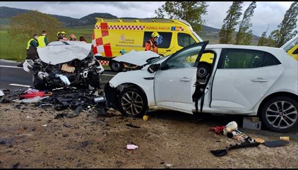 Un bebé de un año fallecido y 5 personas heridas graves en un accidente de tráfico en la N-232 en Foncea (La Rioja)