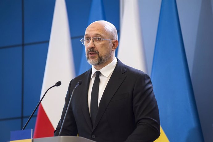 Archivo - 28 March 2024, Poland, Warsaw: Ukraine's Prime Minister Denys Smyhal speaks during a joint press conference with Poland's Prime Minister Donald Tusk (not pictured). Photo: Attila Husejnow/SOPA Images via ZUMA Press Wire/dpa
