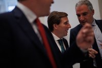 Almeida critica que Sánchez no haya cesado a Puente tras crear "una crisis internacional" con Argentina