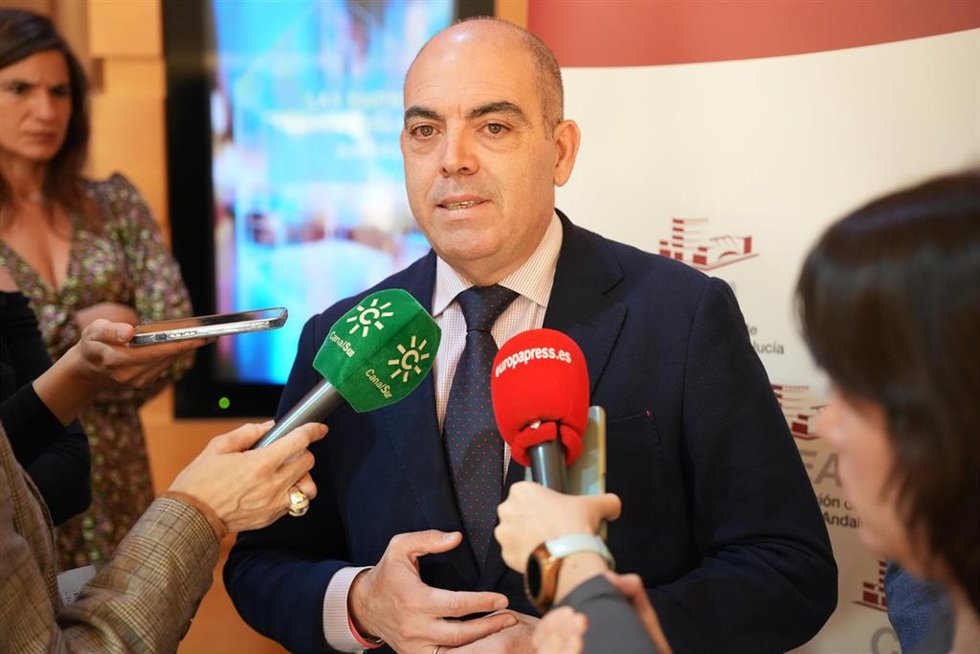 El presidente de ATA, Lorenzo Amor.