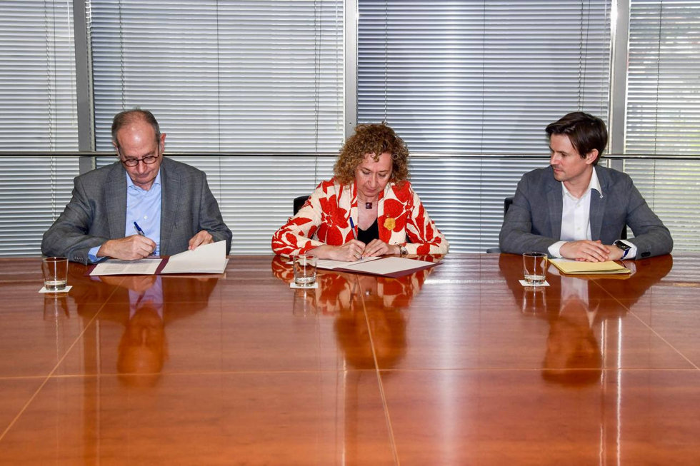 Capella ratifica el acuerdo junto a Filella y Calvet este lunes