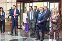 Page tilda de "extraordinarios" los datos de paro y anuncia casi 48 millones para políticas de empleo y formación