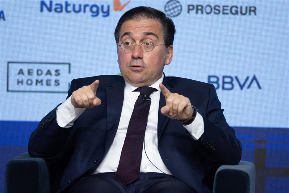 El ministro de Asuntos Exteriores, Unión Europea y Cooperación, José Manuel Albares, interviene durante el foro 'Generación de Oportunidades