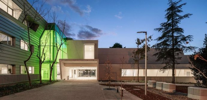 Imagen exterior del Centro Nacional de Microbiología del ISCIII, situado en el Campus de Majadahonda (Madrid).