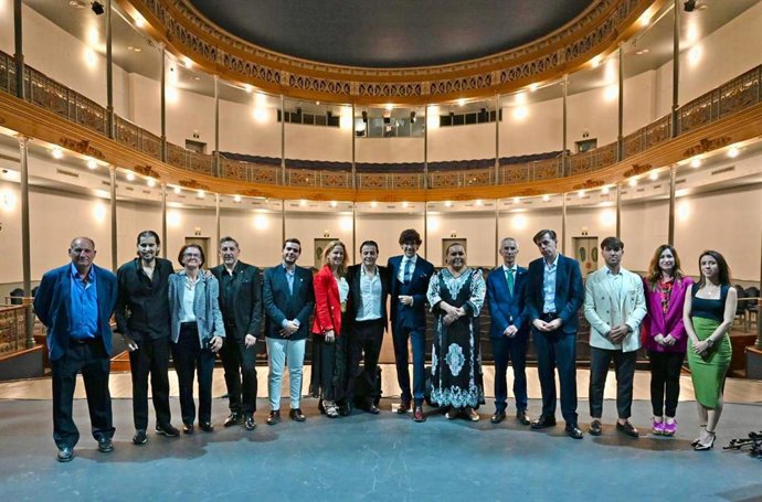 El PP defiende en el Congreso una agenda de actos para conmemorar los 25 años del fallecimiento de 'Bambino' .