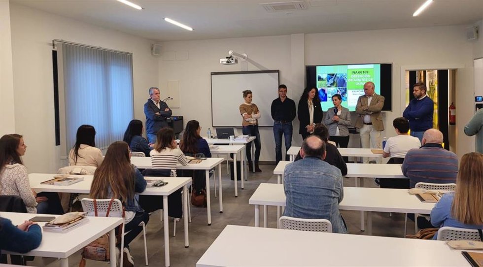 Encuentro con el alumnado