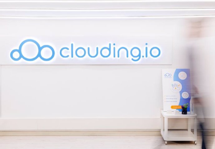 Clouding.io ofrece una plataforma cloud flexible y costumizable