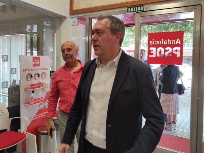 Juan Espadas, en la sede del PSOE de Córdoba.