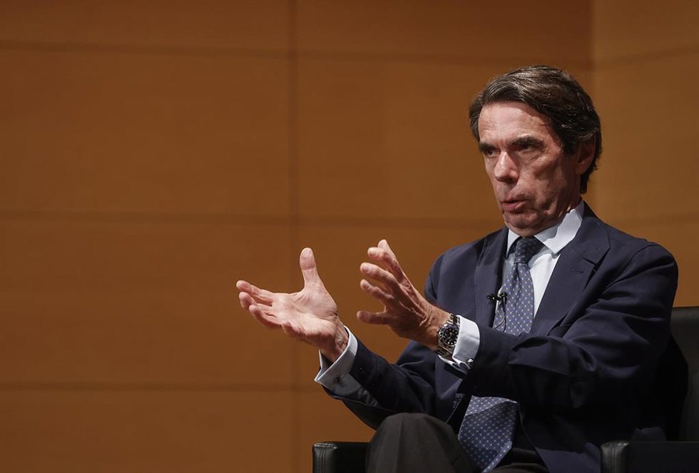 El expresidente del Gobierno José María Aznar, durante la inauguración de las Jornadas 'Memoria y Legado de la Transición', en la sede de la Fundación Bancaja, a 6 de mayo de 2024, en Valncia