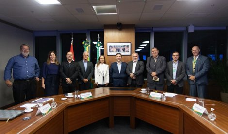 Comunicados Internacional