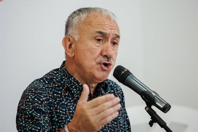 Archivo - El secretario general de UGT, Pepe Álvarez.- Archivo