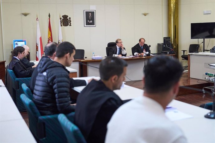 Magistrados durante el juicio por el accidente mortal de Castelar, en la Audiencia Provincial de Cantabria, a 6 de mayo de 2024, en Santander, Cantabria (España).  