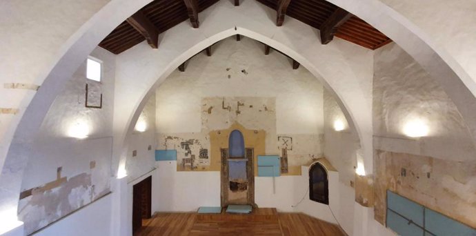Interior de la sinagoga de Híjar
