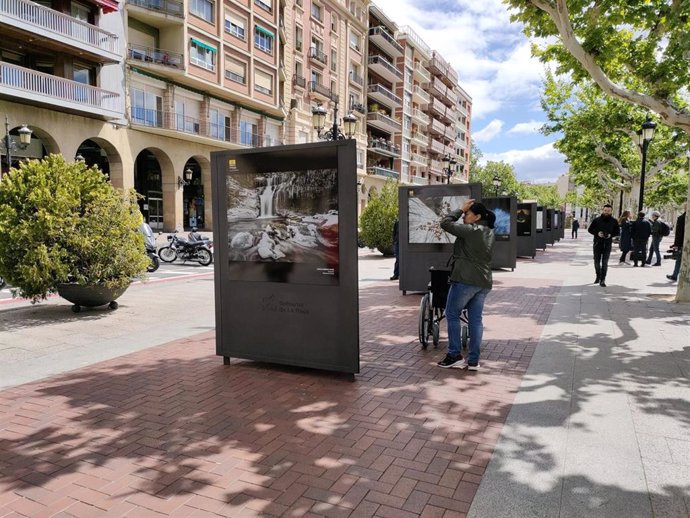 El Espolón acoge hasta el 3 de junio la exposición del 'XVII Concurso Fotográfico Naturaleza de La Rioja'