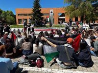 Estudiantes de las universidades madrileñas inician una acampada indefinida para exigir el fin del conflicto en Gaza