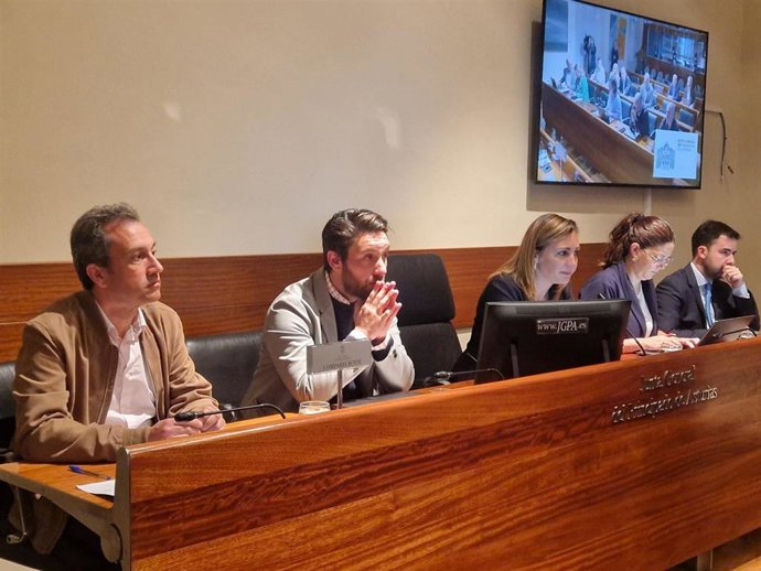 Ovidio Zapico, en una comisión parlamentaria