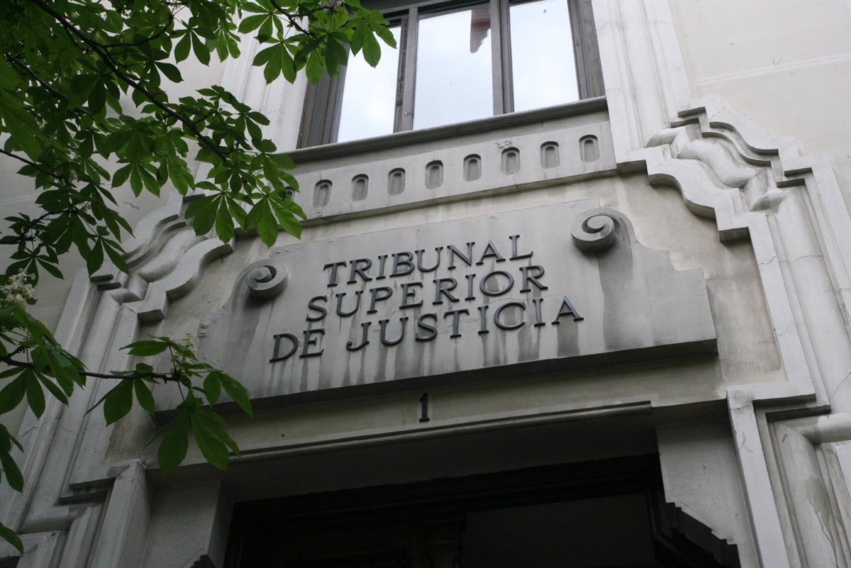 El TSJM admite la querella de la pareja de Ayuso contra la fiscal jefe de Madrid por revelación de secretos