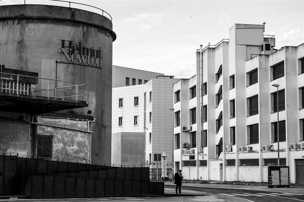 Archivo - Fachada del Muelle de Batería, donde se sitúa la exposición Helmut Newton. Fact & Fiction, a 17 de noviembre de 2023, en A Coruña