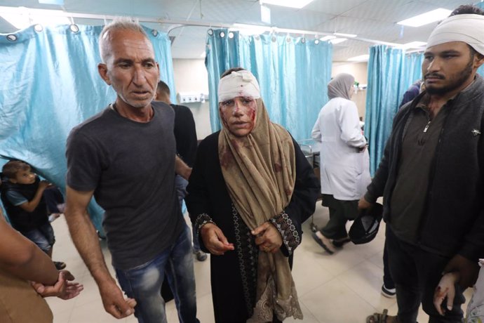 May 7, 2024, Dair El-Balah, Gaza Strip, Palestinian Territory: Injured Palestinians, (Including Children) are brought to Al-Aqsa Hospital in Dair El-Balah for treatment following the Israeli attacks on Al-Buraij Camp in central Gaza Strip.