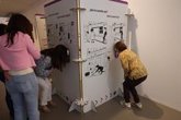 Foto: El espacio expositivo Pacífico 54 de Diputación de Málaga acoge una muestra educativa sobre prejuicios y discriminación