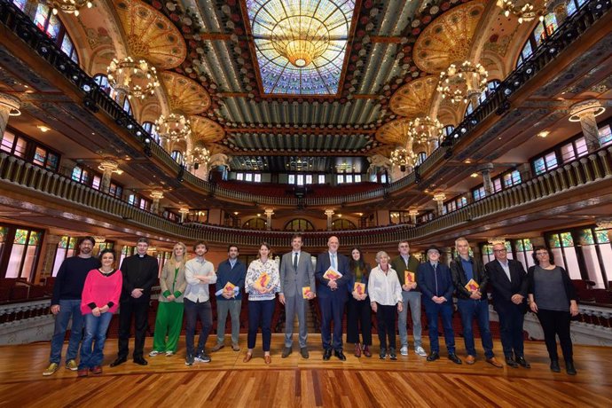 Presentación de la temporada del Palau de la Música, con el presidente del Orfeó Català Joaquim Uriach, el director del Palau Joan Oller y la directora artística adjunta Mercedes Conde