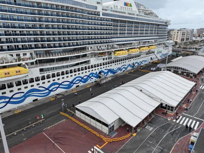 Crucero en el Muelle de Santa Catalina, en Las Palmas de Gran Canaria