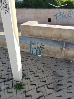 Pintadas vandálicas realizadas en Es Baluard del Príncep