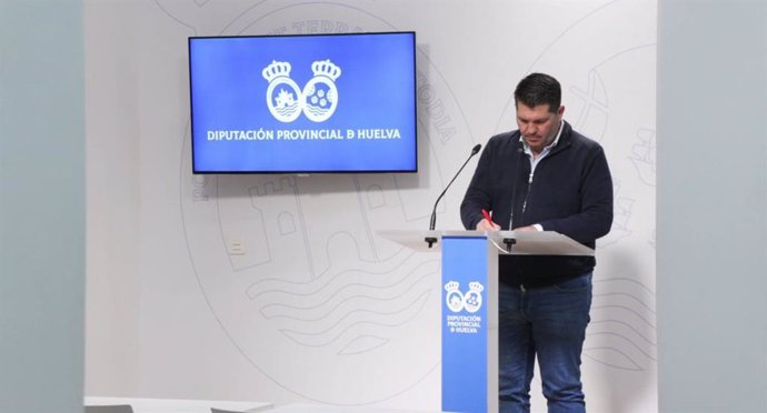 El diputado provincial de La Izquierda de Huelva (Izquierda Unida, Verdes-Equo, Podemos, Iniciativa) en la Diputación, Marcos Toti.